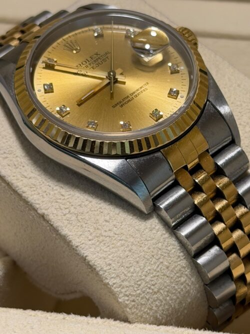 Rolex Datejust 36 16233 - Champagne Diamond Dial factory - 1994