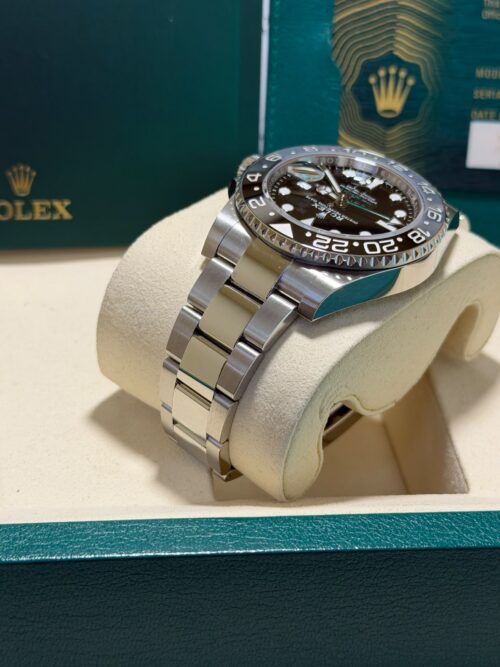WhatsApp Image 2026-09-30 at 20.06.02 (4) Rolex GMT-Master II REF. 126710GRNR - BRUCE WAYNE - NEW FULL SET